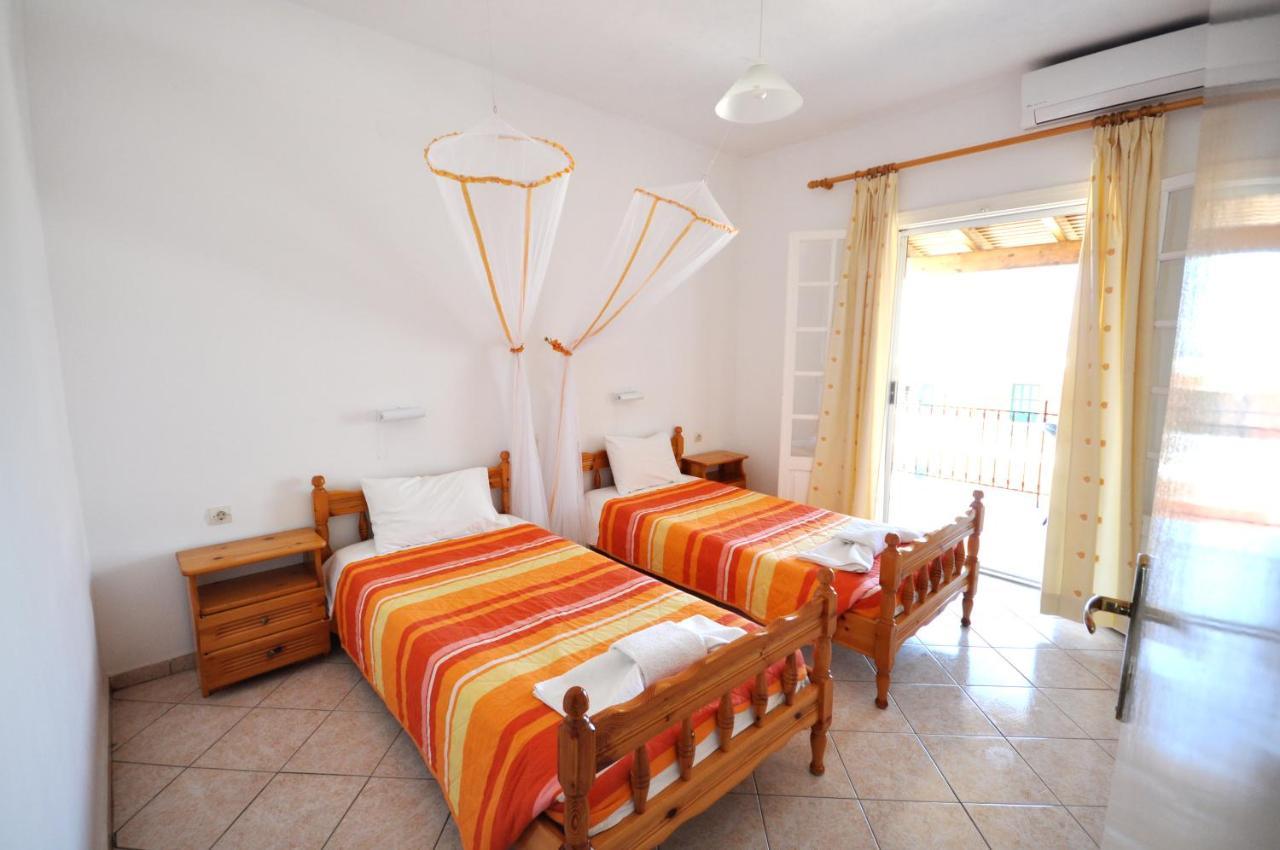 Miranda Haus Aparthotel Αρίλλας Εξωτερικό φωτογραφία