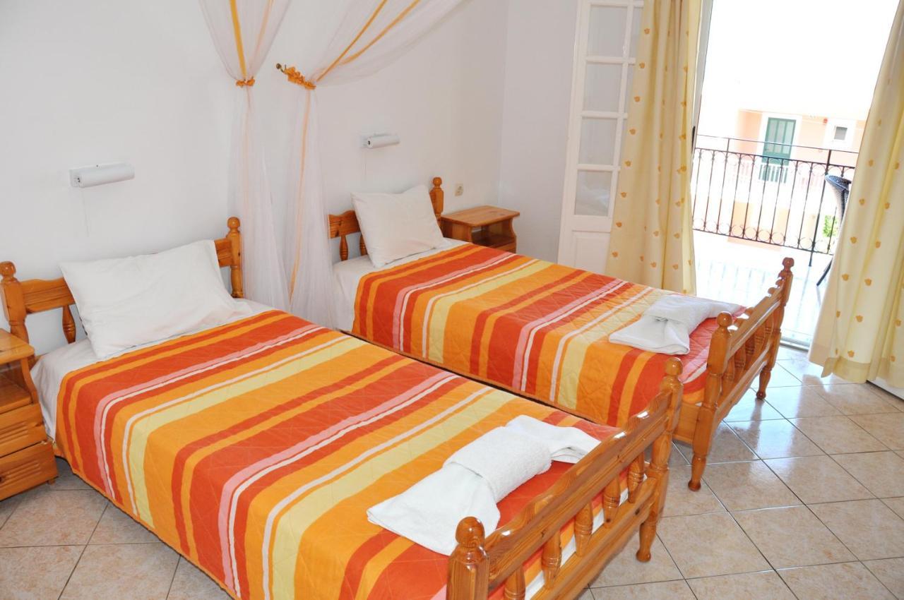 Miranda Haus Aparthotel Αρίλλας Εξωτερικό φωτογραφία
