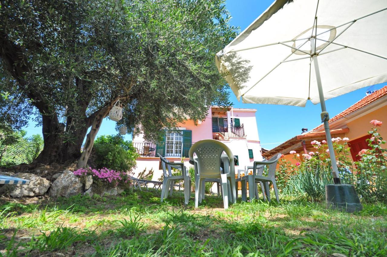 Miranda Haus Aparthotel Αρίλλας Εξωτερικό φωτογραφία