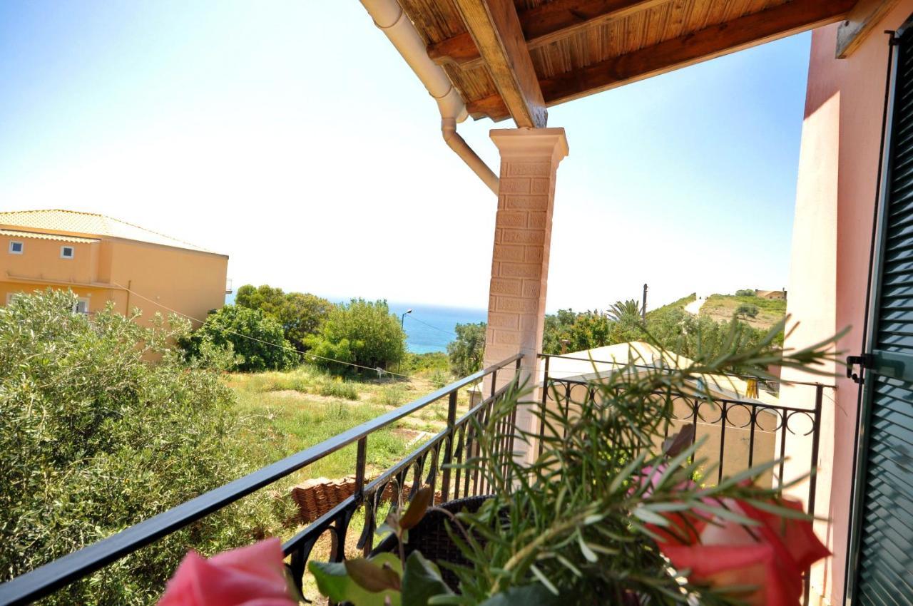 Miranda Haus Aparthotel Αρίλλας Εξωτερικό φωτογραφία