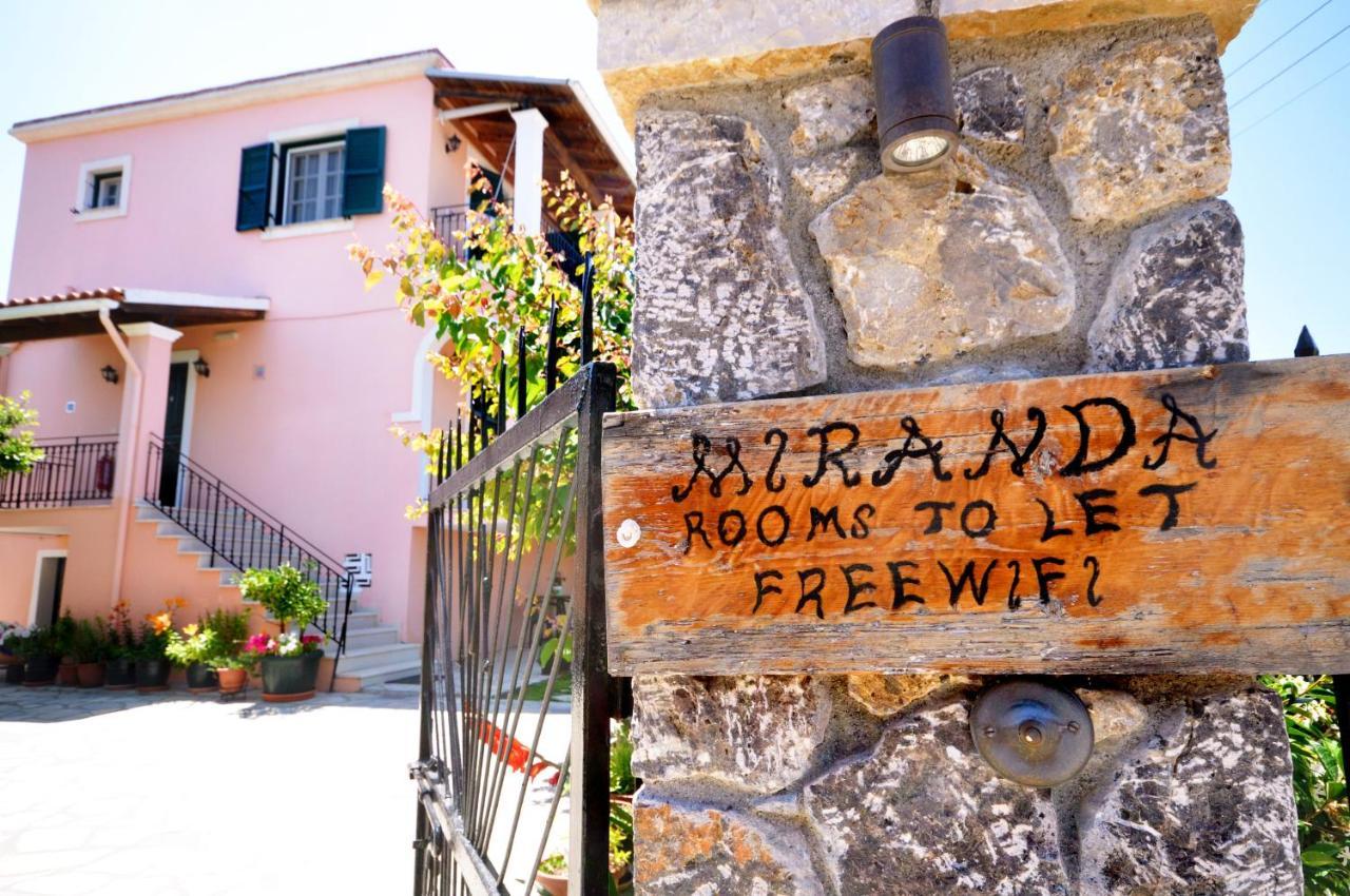 Miranda Haus Aparthotel Αρίλλας Εξωτερικό φωτογραφία