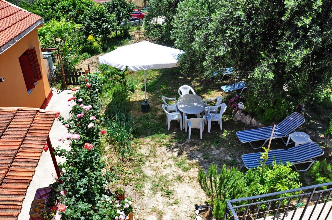 Miranda Haus Aparthotel Αρίλλας Εξωτερικό φωτογραφία